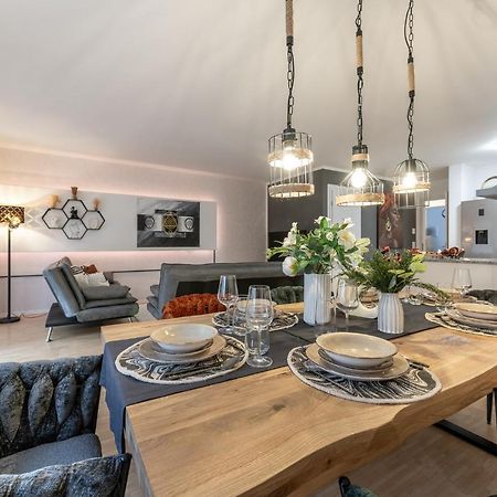 Apartamento Alpenflair / Luxury / 100Qm / Work / Travel / Netflix Penzberg Exterior foto
