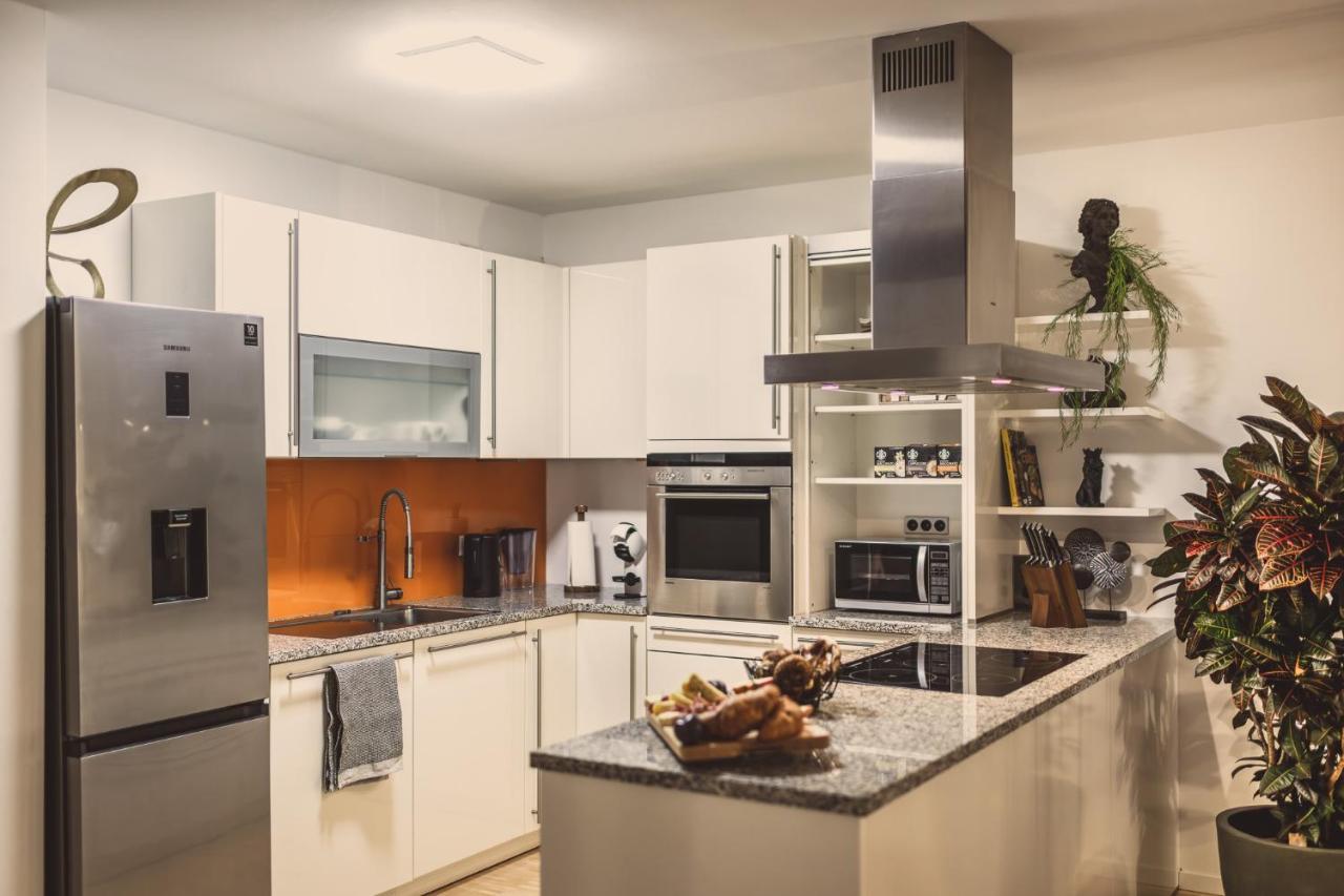 Apartamento Alpenflair / Luxury / 100Qm / Work / Travel / Netflix Penzberg Exterior foto