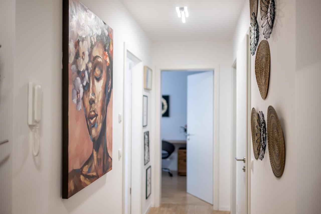 Apartamento Alpenflair / Luxury / 100Qm / Work / Travel / Netflix Penzberg Exterior foto